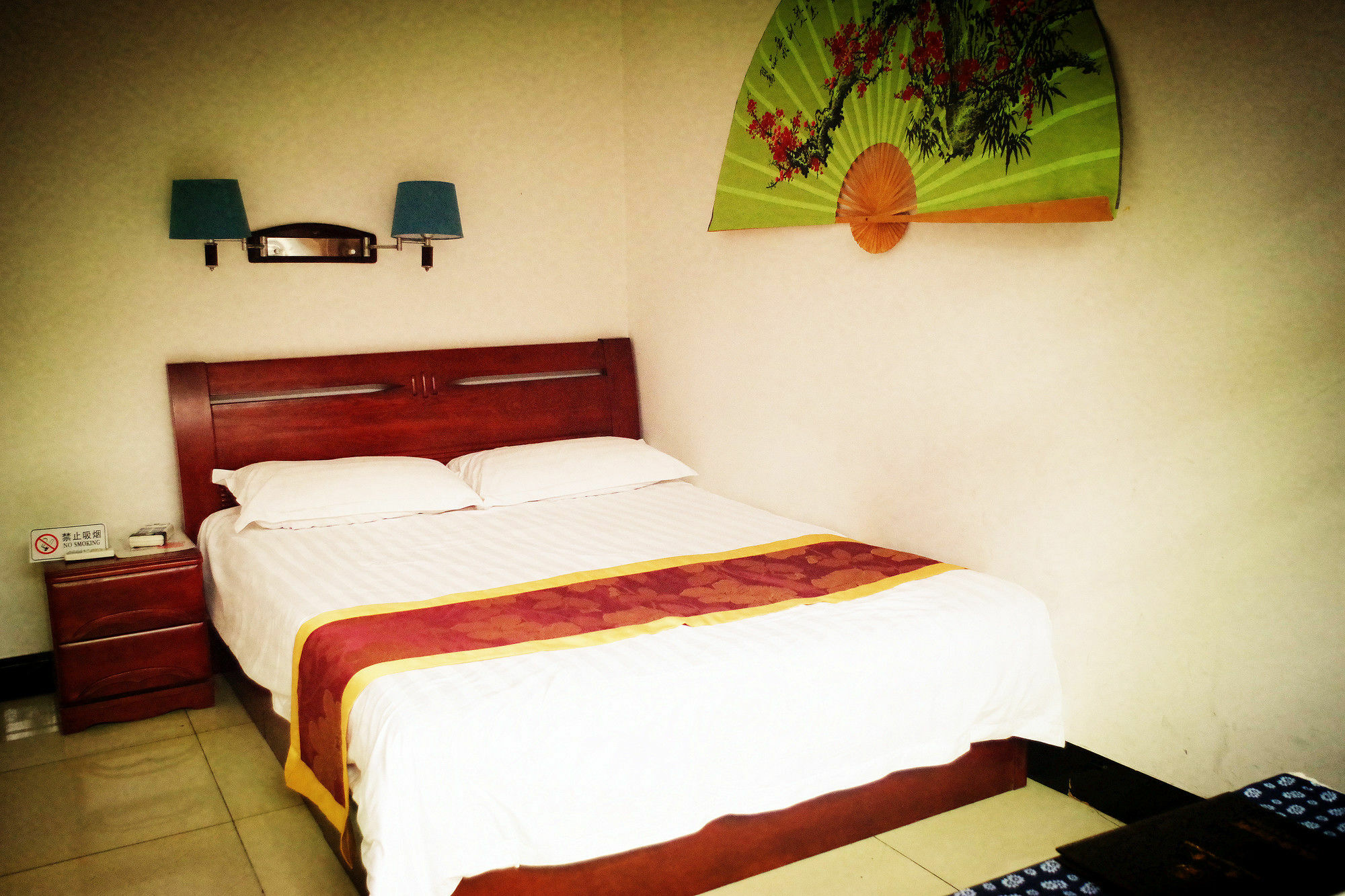 Three Legged Frog Hostel Pechino Esterno foto